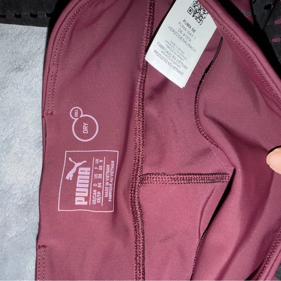 Puma Black and Burgundy workout bottoms - Picture 3 of 6